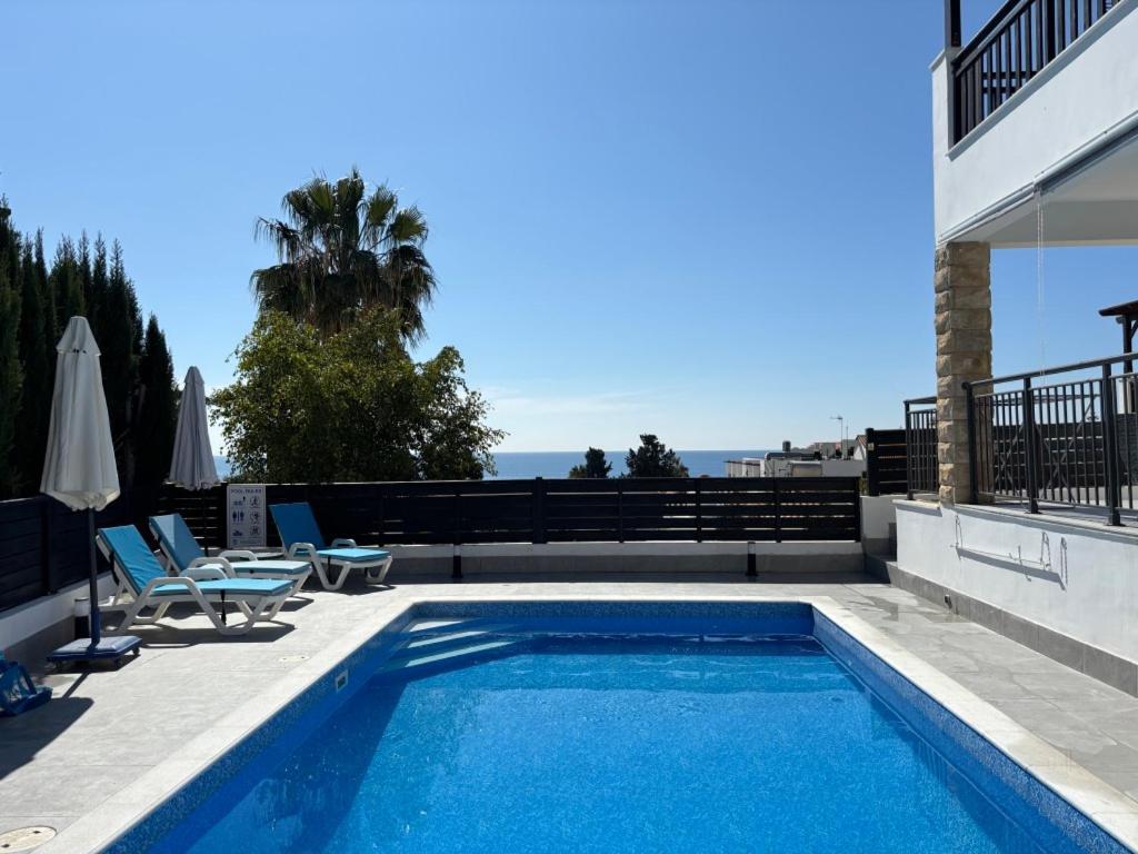 Marina Sea-view Private Pool Villa *
